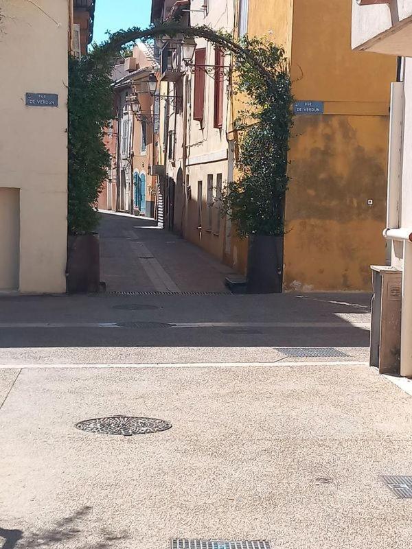 Comme Chez Soi